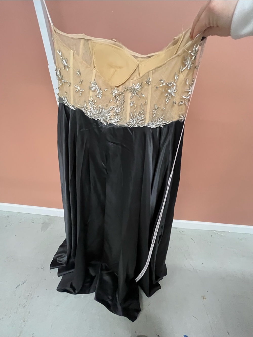 Mac Duggal 20701 Black Strapless Embellished Bustier Ball Gown Size 12 - Picture 5 of 5